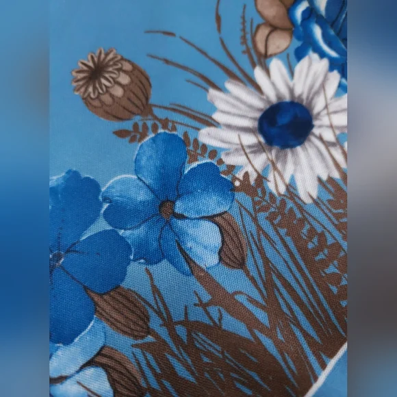 Vintage 70s Blue Silky Polyester Floral Daisy Poppy Top Shirt Women's Small - Picture 13 of 13